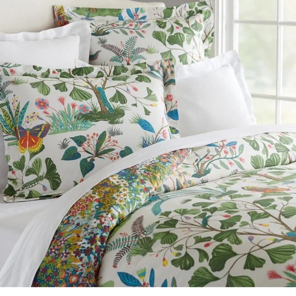 Pottery Barn Green and Blue Botanical Duvet Cover